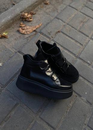 Високі кеди на липучках