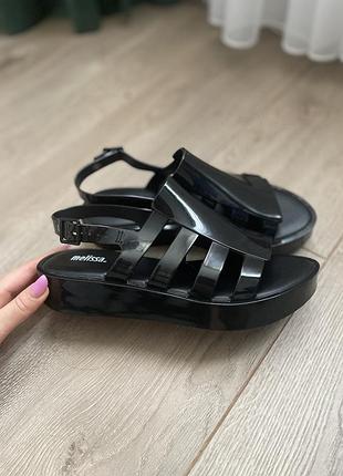 Босоніжки melissa