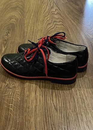 Туфли осенние кожаные prego