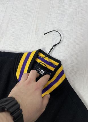 Бомбер new era x lakers bomber jacket10 фото