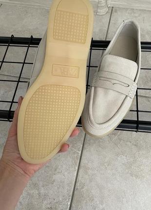 Кожаные лоферы zara