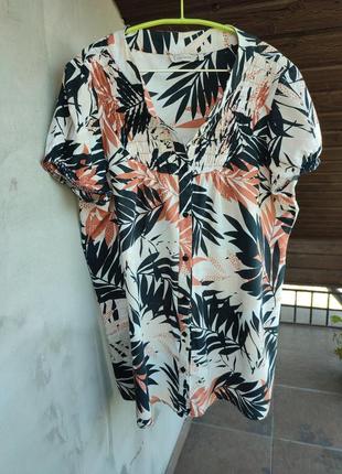 Блуза з коротким рукавом