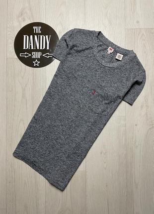 Женская футболка levis, размер xs-s