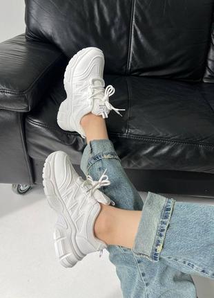 Жіночі кросівки екошкіра білі3 фото