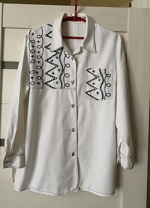 Женская рубашка оверсайз