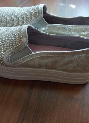 Зручне взуття skechers+подарунок
