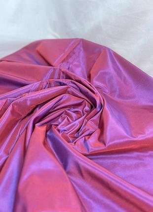Готовая штора тафта фуксия хамелеон 2.9м