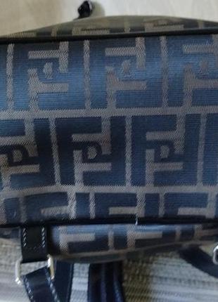 Оригинальный рюкзак в стиле fendi5 фото
