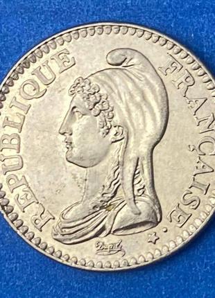 Монета франции 1 франк 1992 г.2 фото