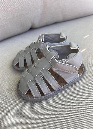 Босоножки, пинетки studio 3