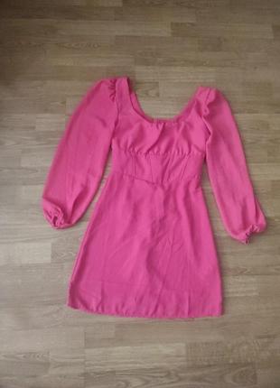 Платье короткое