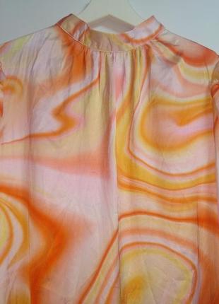 Розкішна сатинова максі сукня з об'ємними рукавами5 фото
