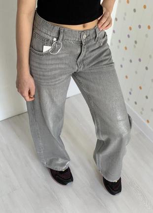 Дитячі срібні джинси zara для дівчинки/детские серебреные джинсы зара на девочку4 фото