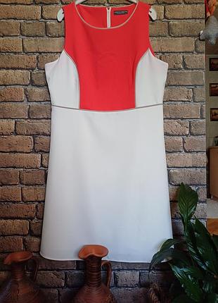 Фирменное платье от dorothy perkins