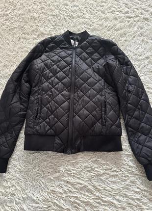 Куртка бомбер жіноча