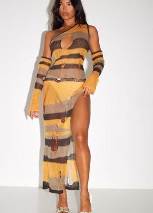 Розпродаж сукня prettylittlething в'язана "рвана" з рукавами