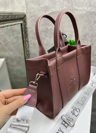 Женская стильная и качественная сумка из эко кожи темная пудра3 фото