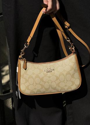 Coach teri caramel shoulder bag in signature canvas, жіноча шкіряна сумка, женская кожаная сумка