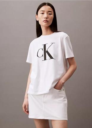 Футболки calvin klein