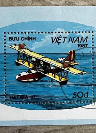 Блок марок вьетнаму авіація