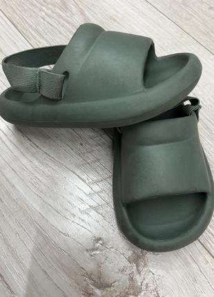 Резиновые сандалии zara 23 размер