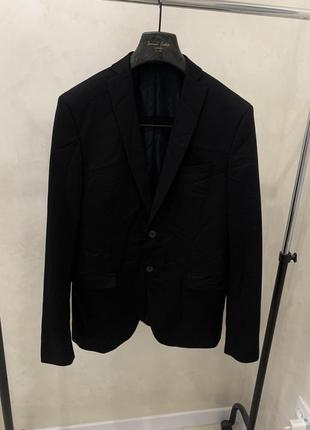 Класичний піджак zara чорний жакет