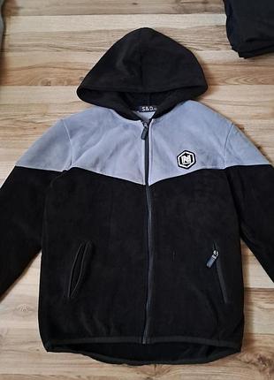 Велюровый свитерик