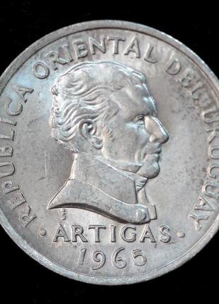 Монета уругвая 50 сентесимо 1965 г.2 фото
