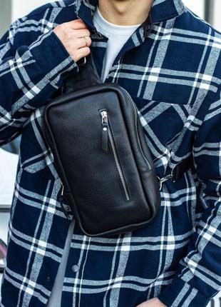 Мужская шикарная качественная и стильная сумка слинг из натуральной кожи черная