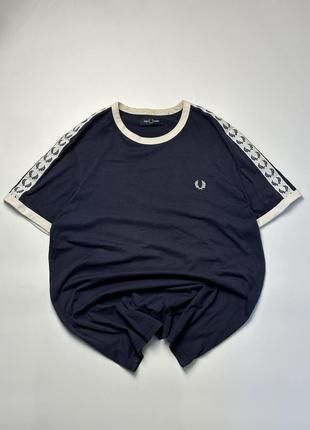 Футболка на ломпасах fred perry / l розмір