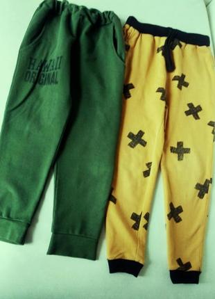 Спортивные прогулочные брюки размер 122