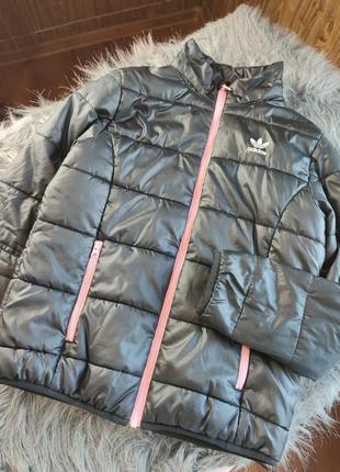 Демісезона курточка адідас