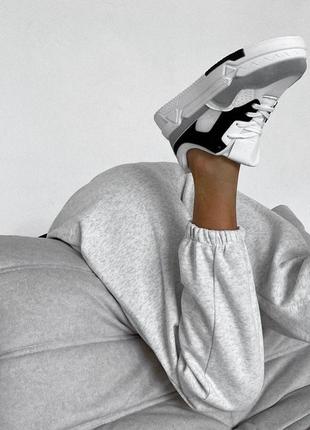 Спортивные штаны