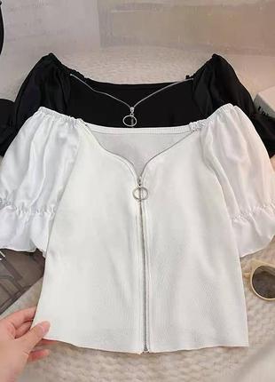 Стильный топ, с необычным дизайном