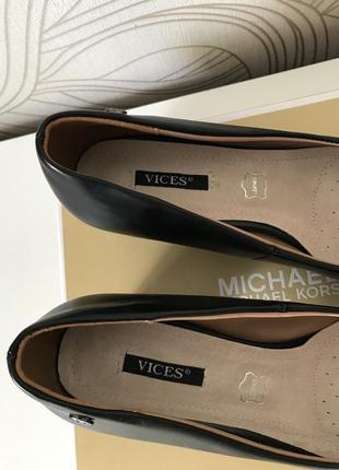 Удобные туфли на устойчивом каблуке «vince» 💯% натуральная кожа6 фото