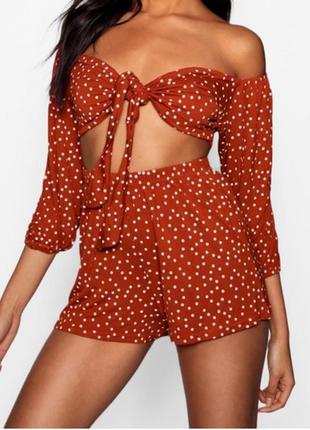 Трикотажний костюм цегляного кольору топ+шорти у горох boohoo #3285