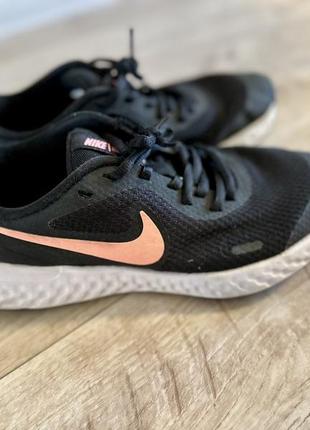 Кросівки nike жіночі3 фото