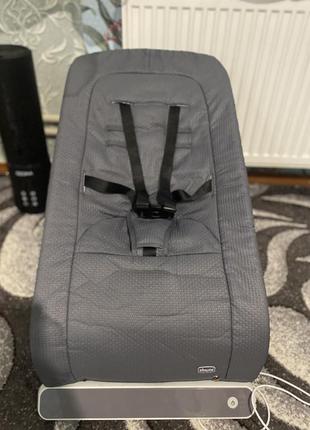 Кресло-качалка chicco rhythm and sound темно-серый