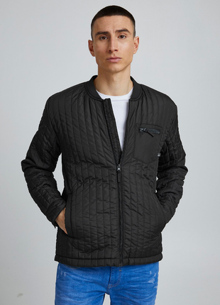 Стьобана куртка blend he