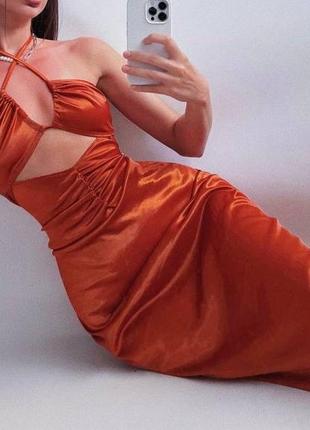 Коктейльна сукня prettylittlething