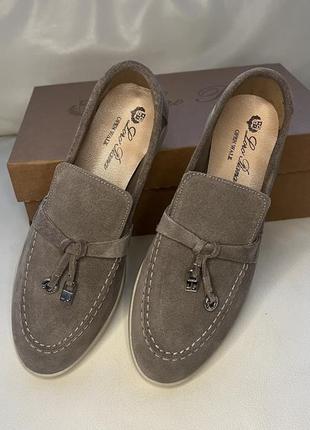 Лофери с стилі loro piana
