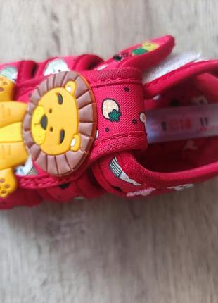 Босоніжки дитячі 3