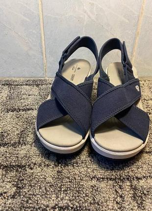 Женские босоножки clarks 37р