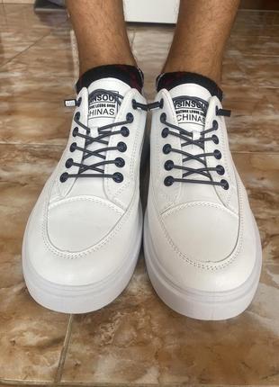 Чоловічі  білі кеди/мокасини