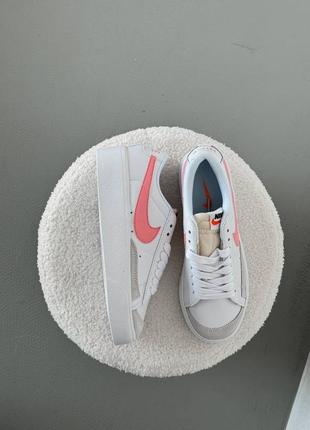 Кроссовки nike blazer