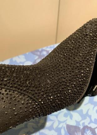 Ботильйони міратон