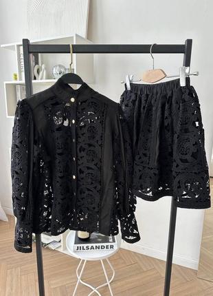 Костюм зі спідницею в стилі zimmermann