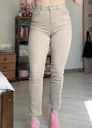 Вельветовые бежевые джинсы1 фото