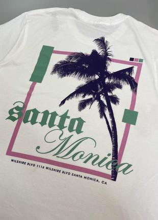 Белая оверсайз футболка boohoo с принтом santa monica на спине, бугумен, новая, oversized, кремовая4 фото
