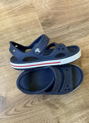 Crocs c8 в состоянии новых